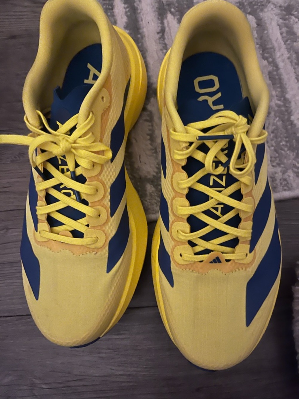 adidas Men’s Yellow & Blue Athletic Running Shoes